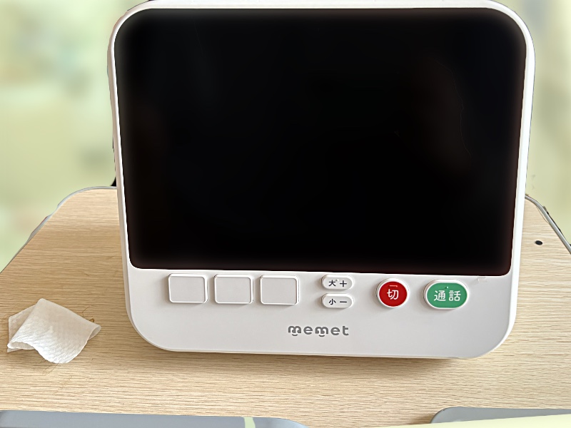 ビデオ通話専用機 memet